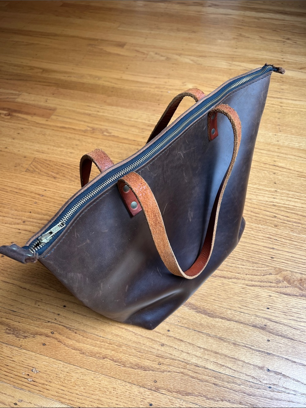 Portland Leather Dark Brown Large Full-Grain Leather Tote with Tan Straps - Picture 2 of 4